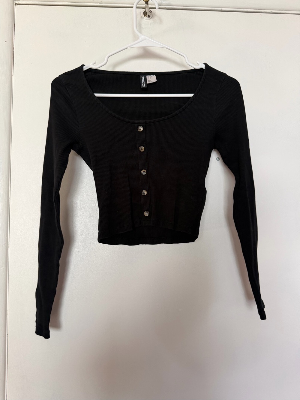 Ribbed Long Sleeve Crop Top - Black